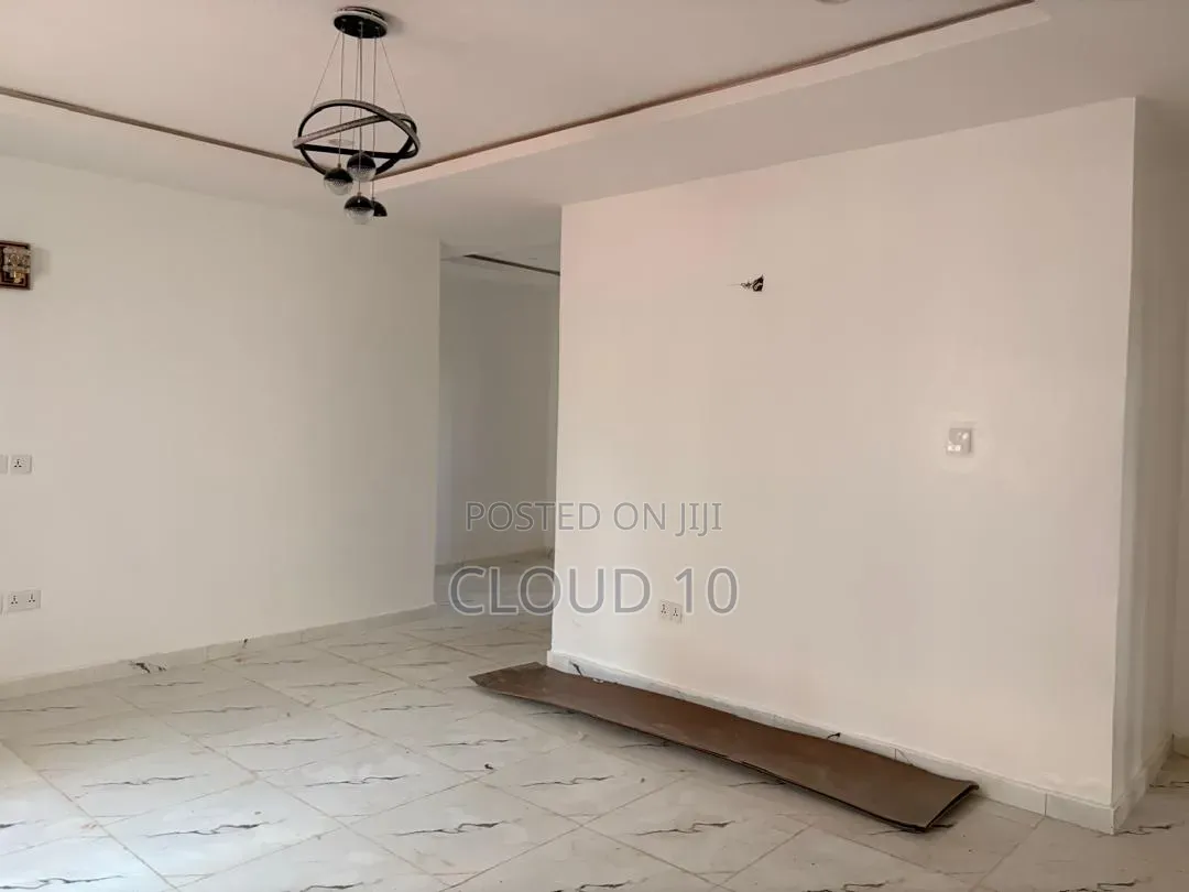 3bdrm Block of Flats in Dakibiyu for sale in Dakibiyu