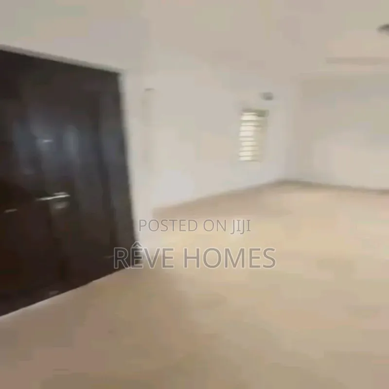 3bdrm Block of Flats in Ifako-Gbagada for sale in Ifako-Gbagada