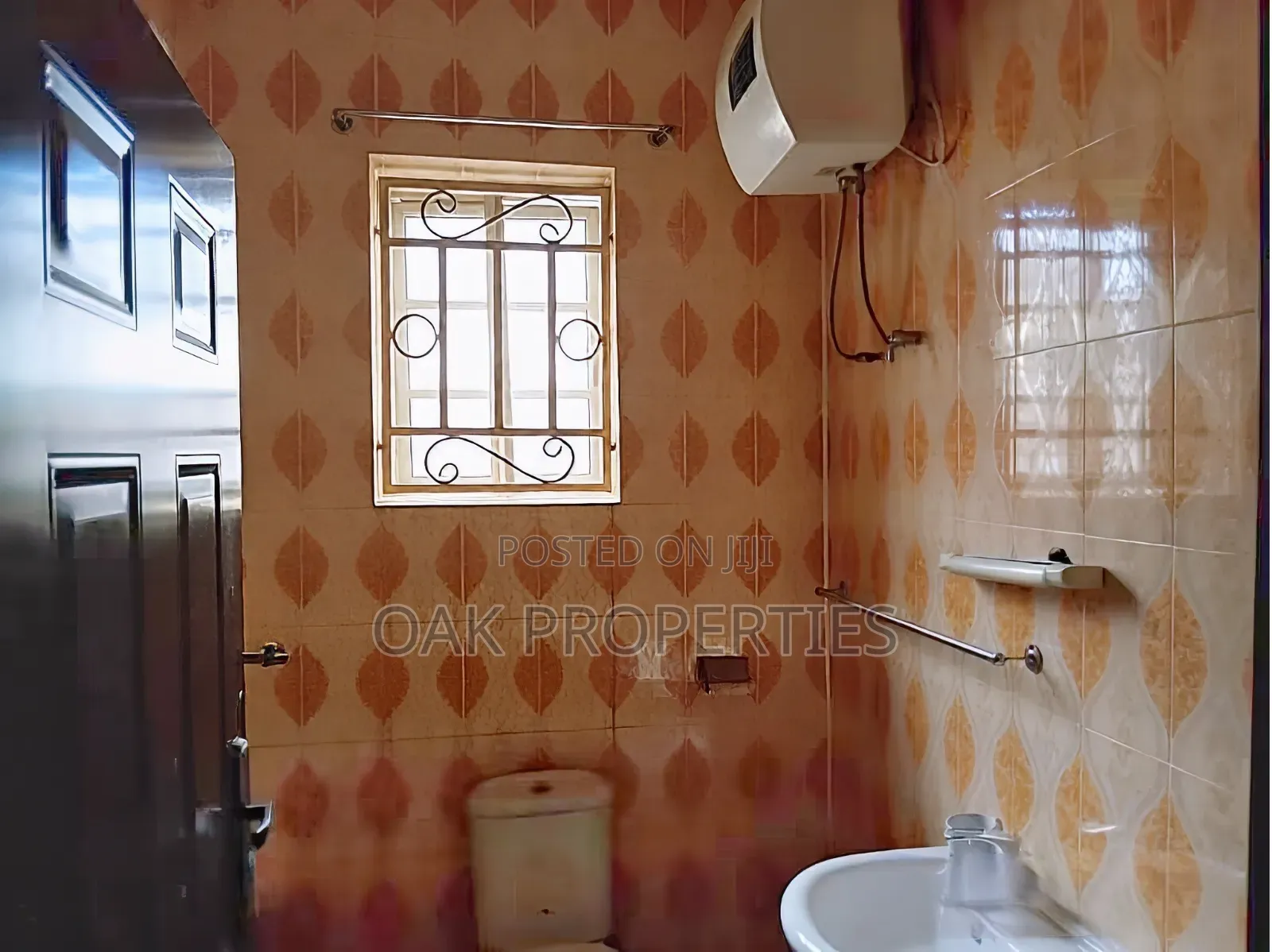 Furnished 5bdrm Duplex in Life Camp for rent in Life Camp