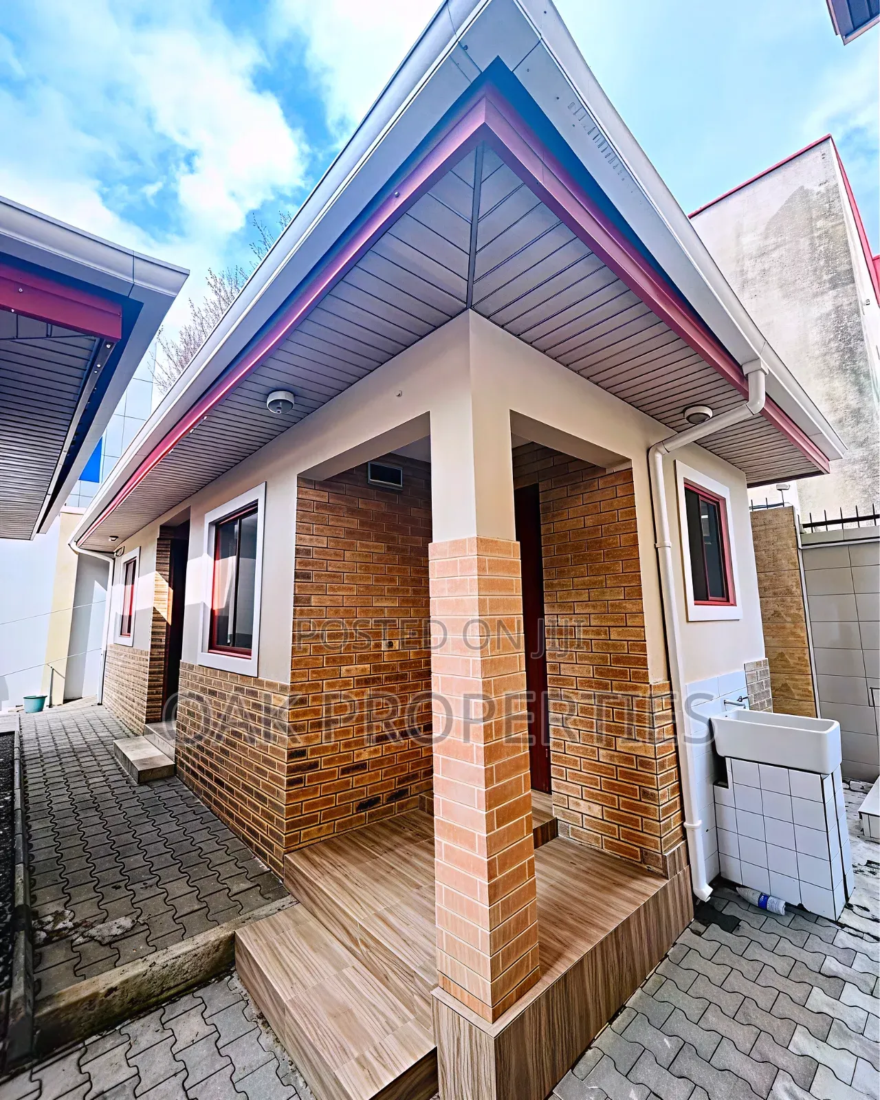 Spacious 5 Bedroom Duplex for Office Use at Wuse 2 Abuja in Wuse 2