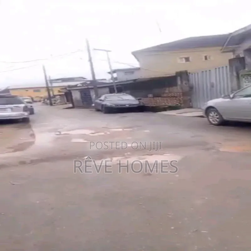 Land for Sale in Onipanu