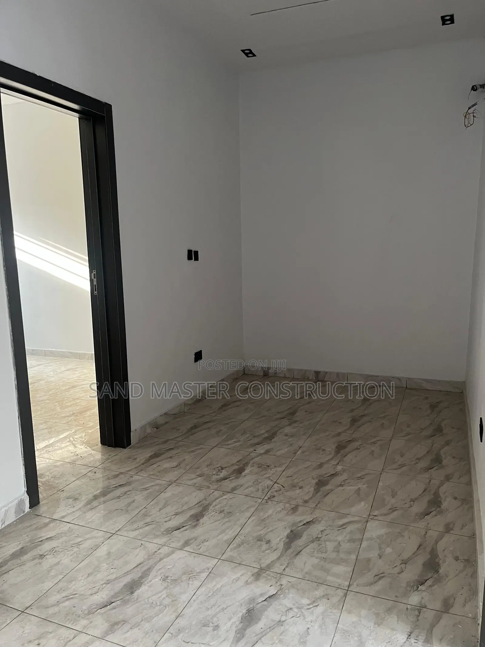 3bdrm Duplex in Ikota for rent in Ikota