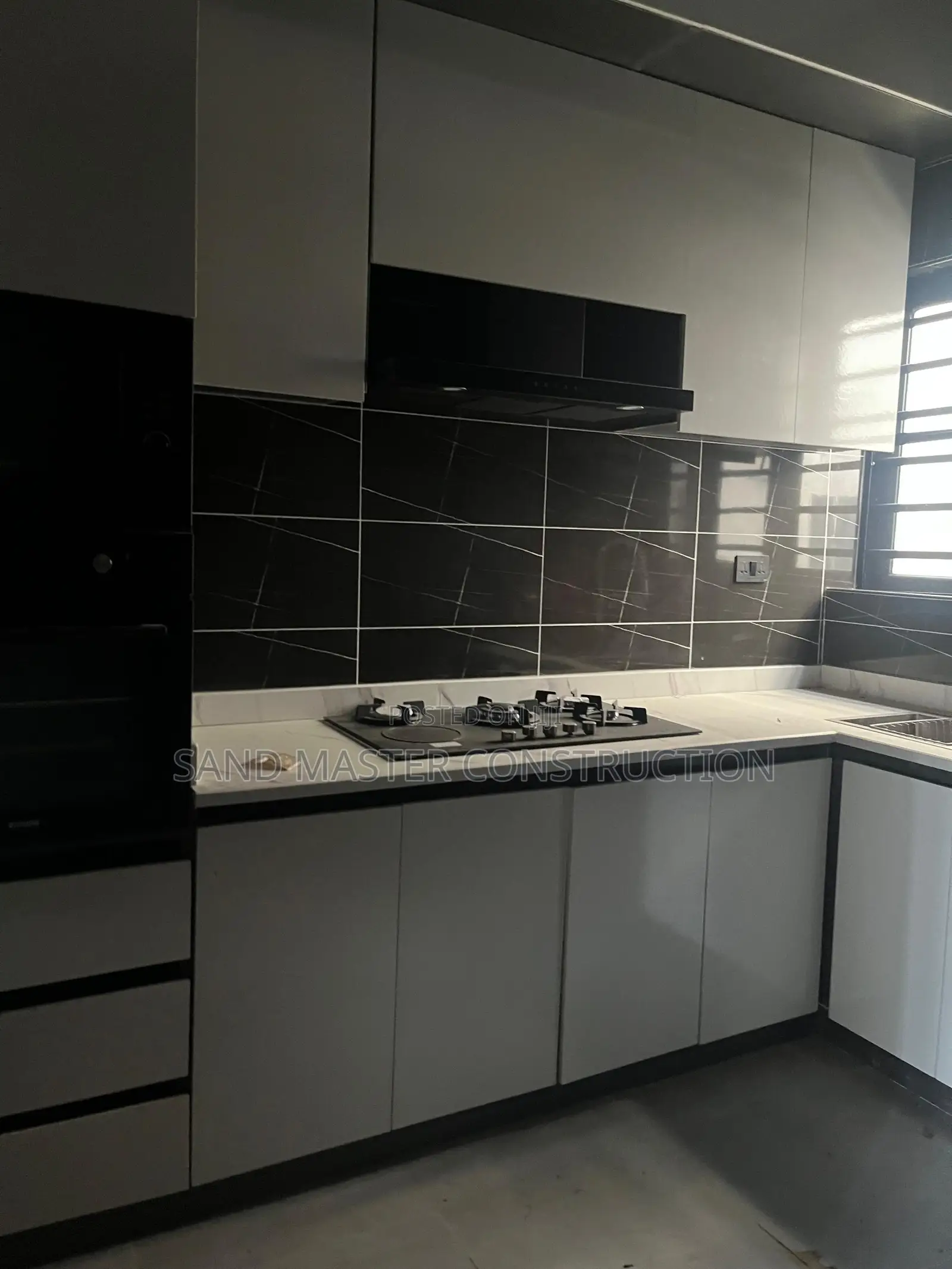 3bdrm Duplex in Ikota for rent in Ikota