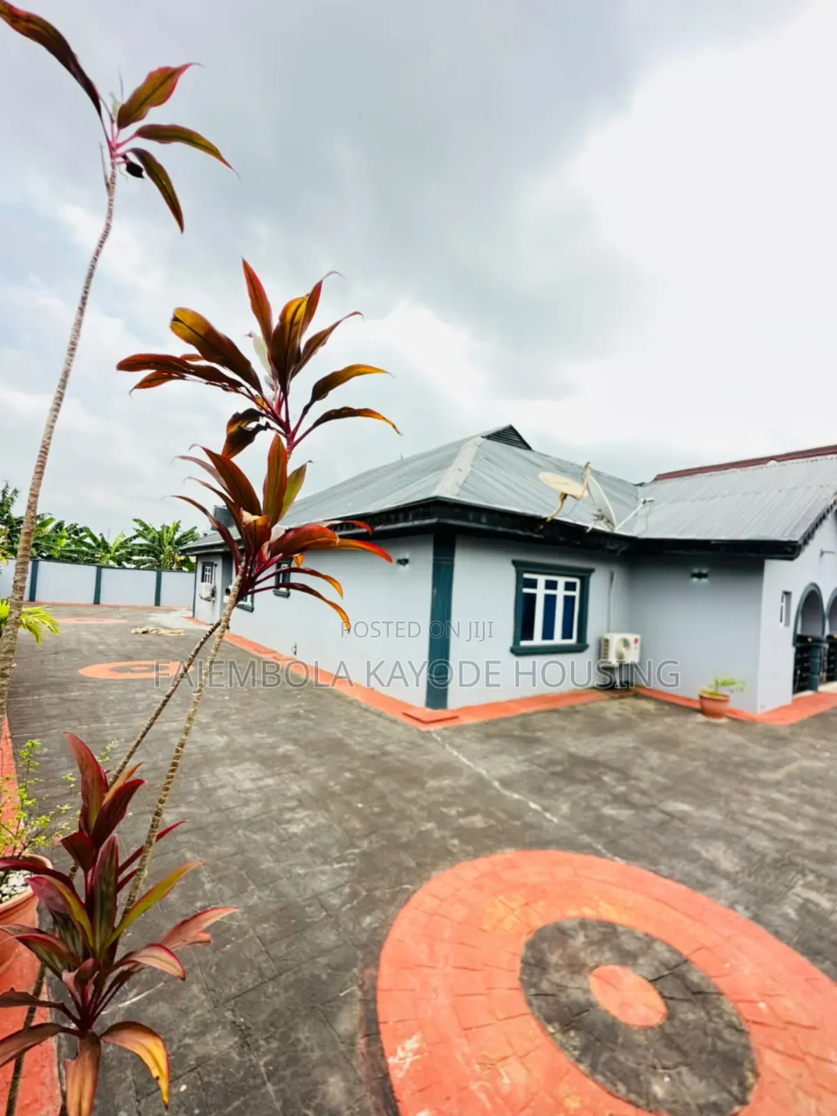 Furnished 4bdrm Bungalow in Irepodun Estate, Akobo for sale in Akobo