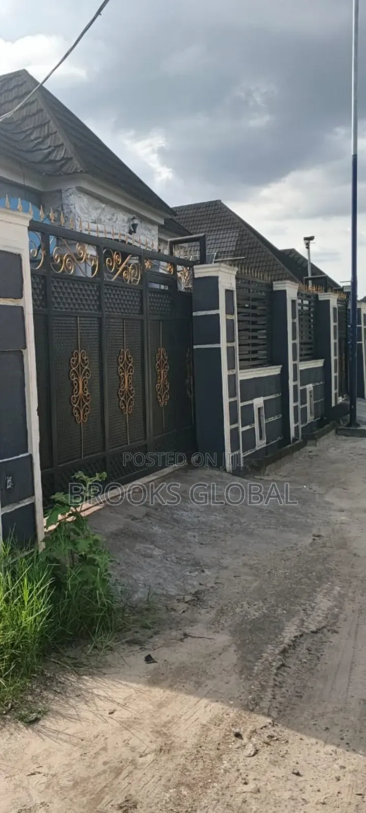 3bdrm Bungalow in Udu for sale in Udu