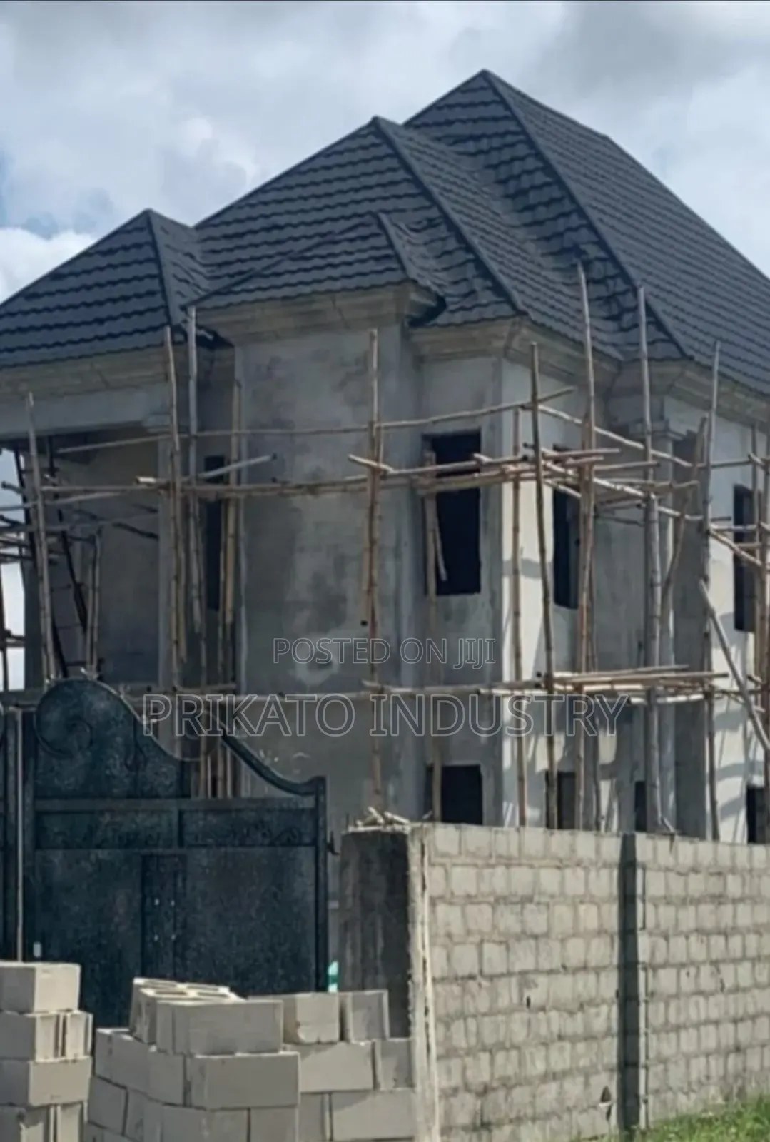 4bdrm Duplex in Government for sale in Abijo