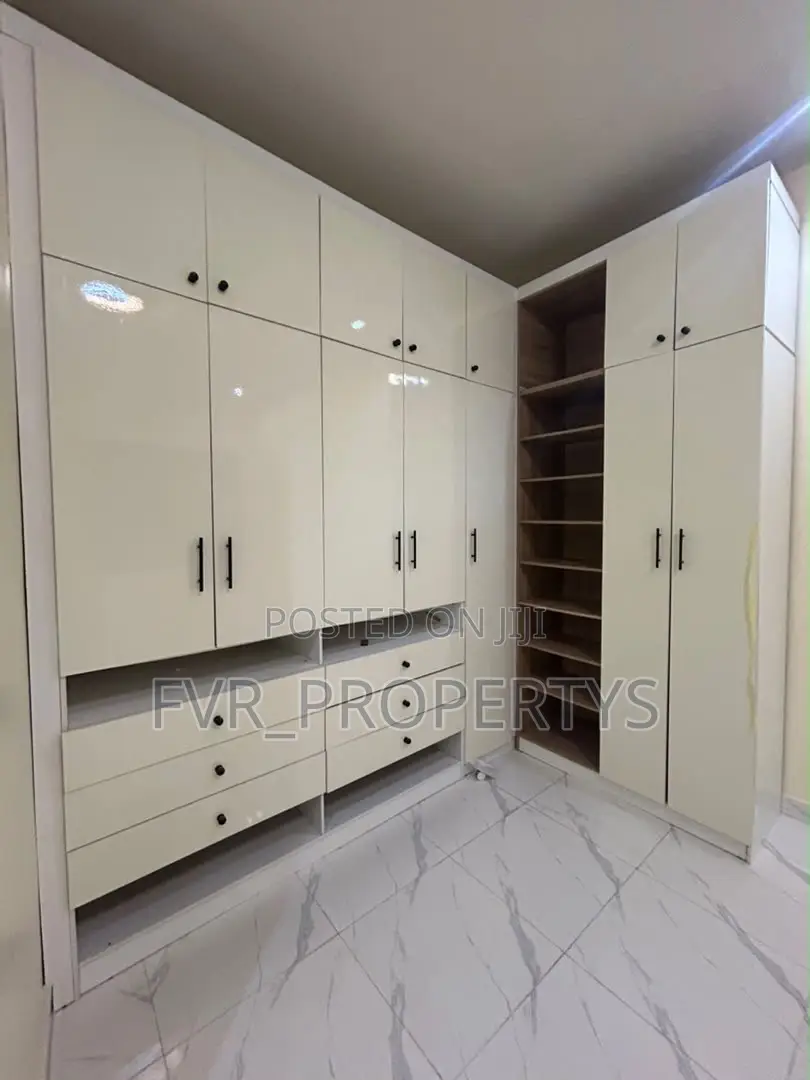 1bdrm Shared Apartment in Villa, Ikota for rent in Ikota