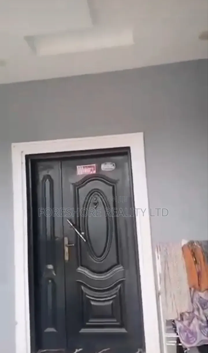 3bdrm Bungalow in Ayobo for sale in Ayobo