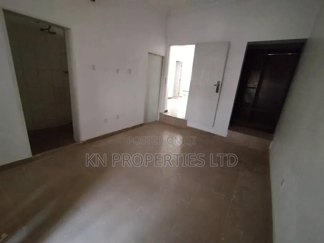 1bdrm Block of Flats in Wuye for rent in Wuye