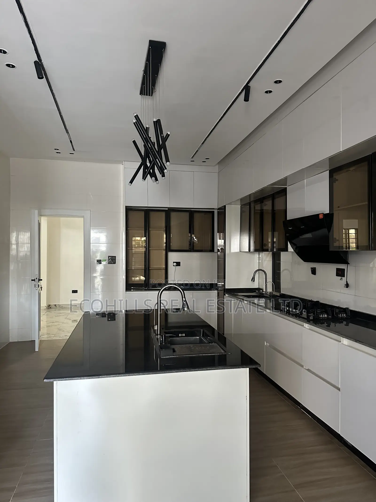 5bdrm Duplex in Galadimawa for sale in Galadimawa