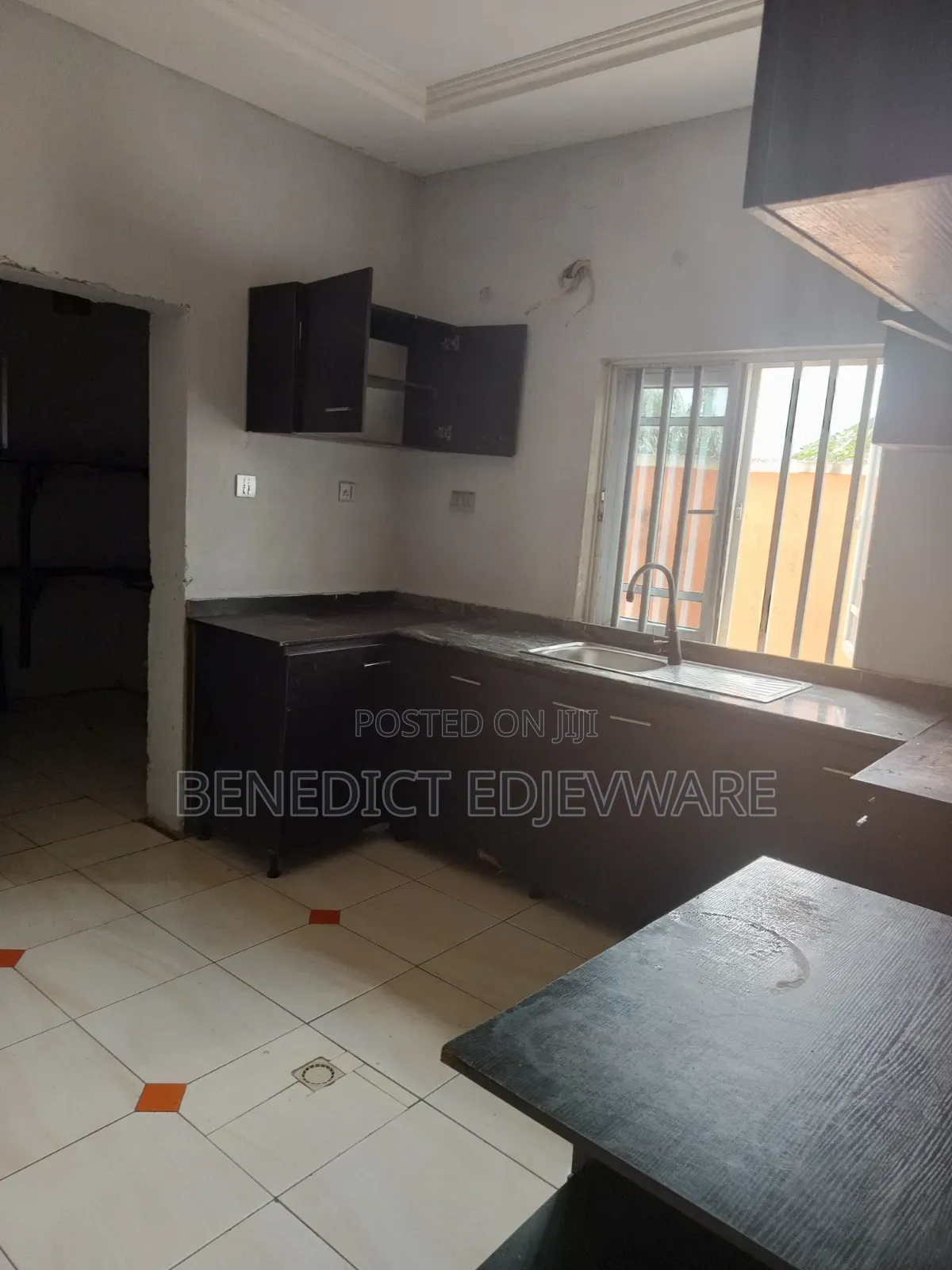 4bdrm Bungalow in Awoyaya New Road for rent in Awoyaya