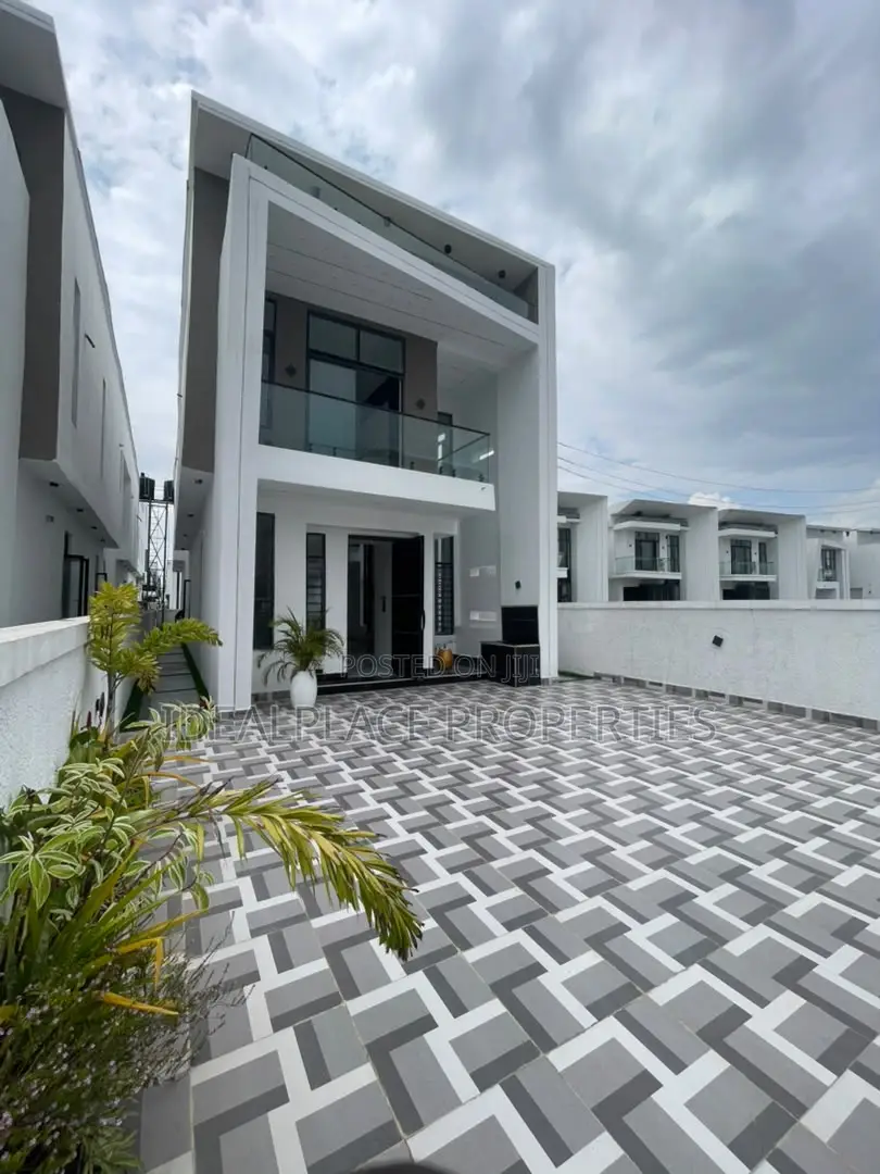 5bdrm Duplex in Ajah for sale in Ajah