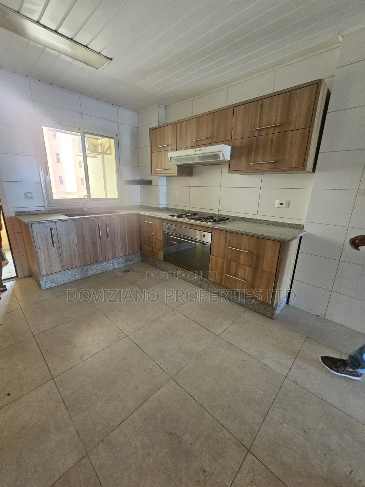 3bdrm Apartment in Banana Island for sale in Banana Island