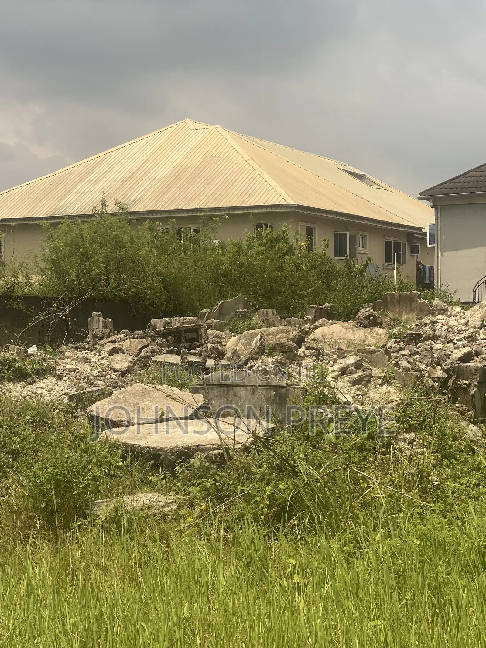 1 Plot of Empty Land for Sale in Isheri / Egbe Idimu