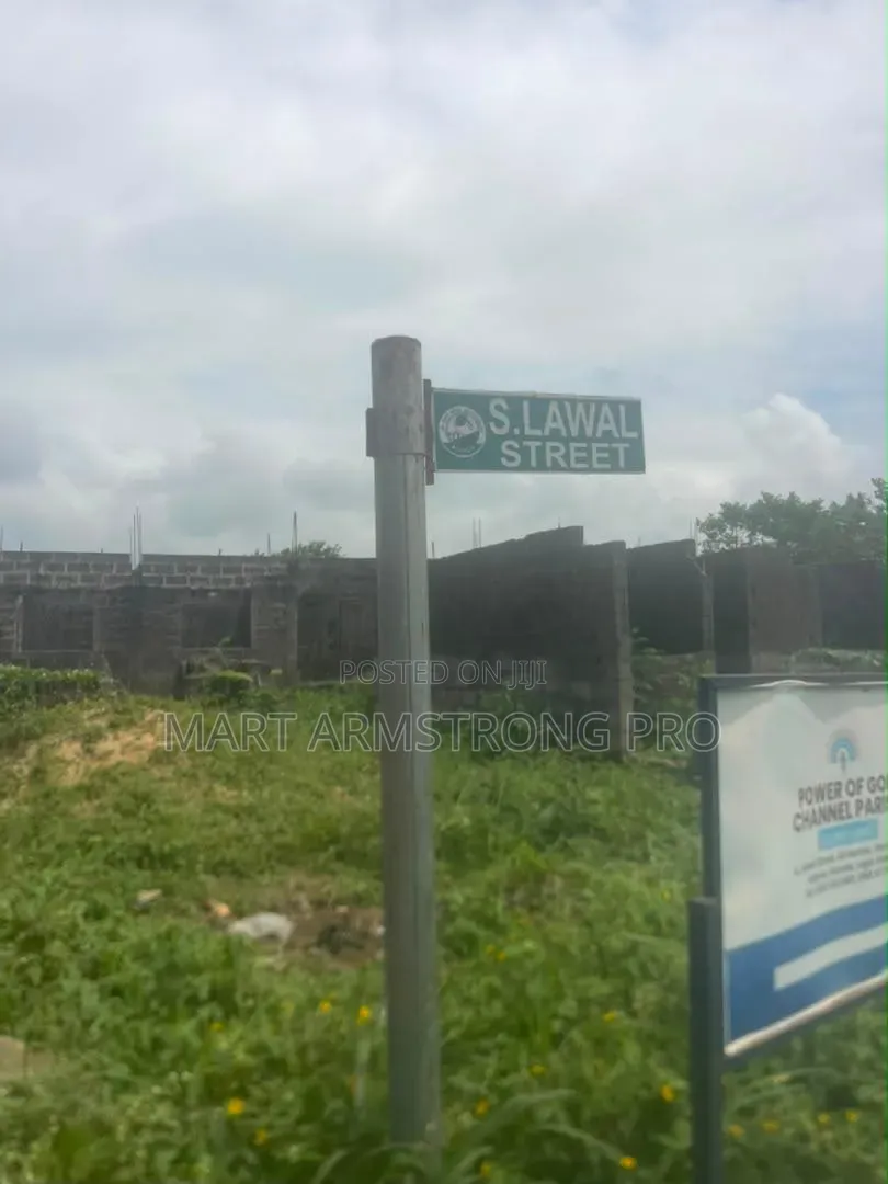 A Full Plot of Land With Foundation in a Good Environment in Adamo