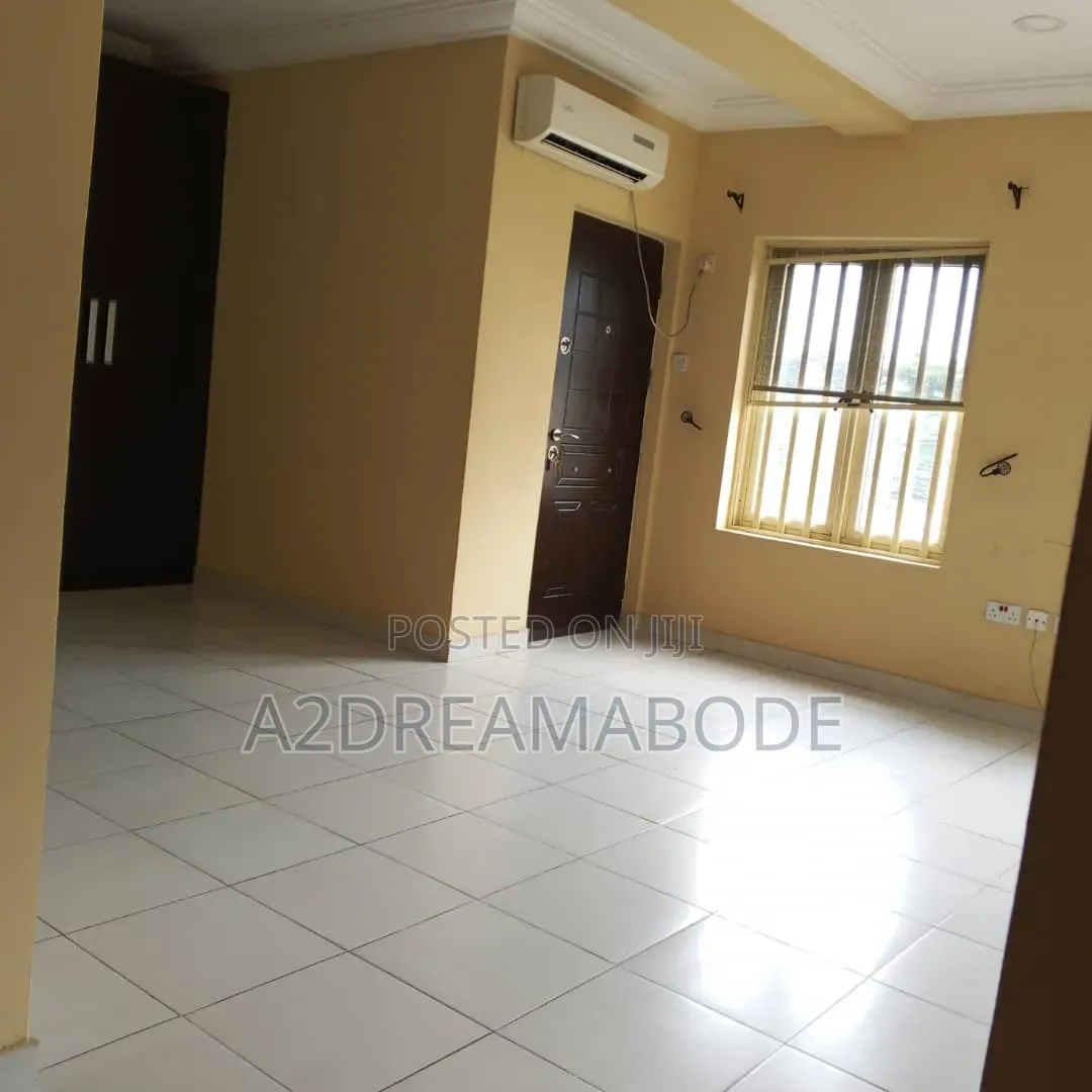 5bdrm Duplex in Ikeja, Adeniyi Jones for rent in Adeniyi Jones
