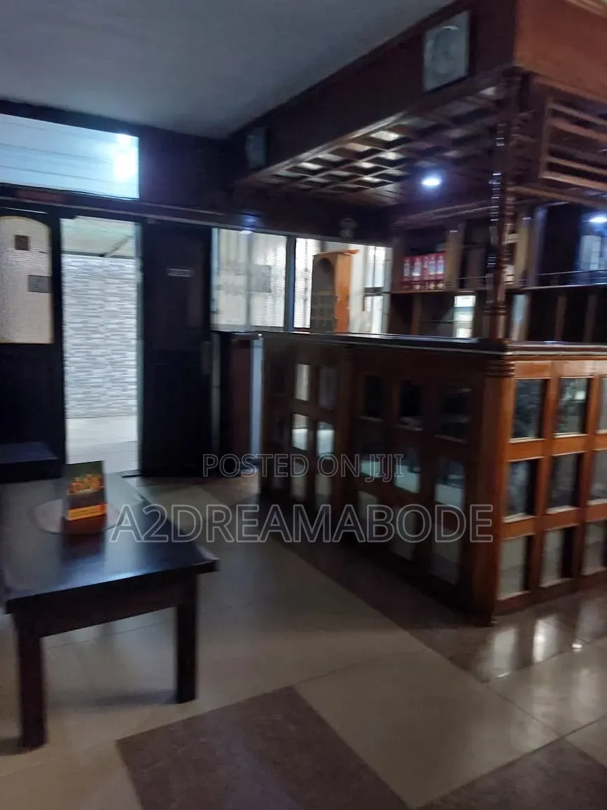 13bdrm Duplex in Toyin Street for sale in Toyin Street