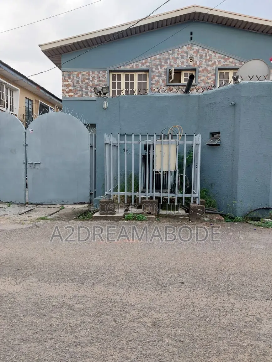 13bdrm Duplex in Toyin Street for sale in Toyin Street
