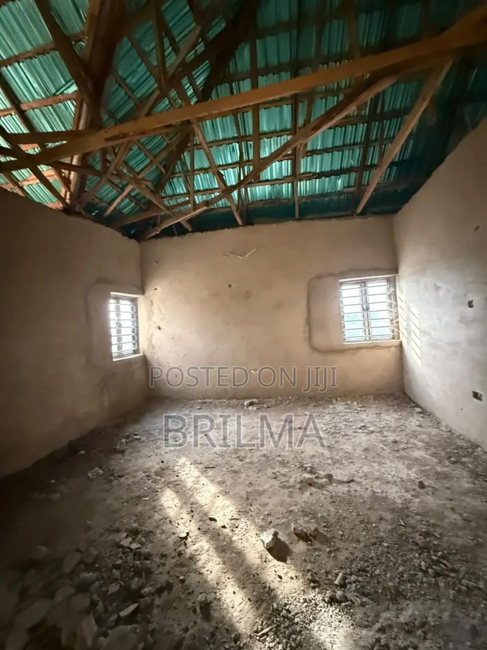 8bdrm Apartment in Kuje for sale in Kuje