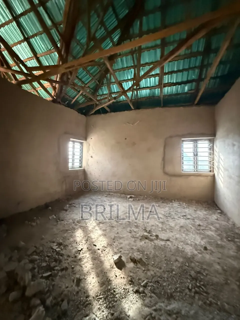8bdrm Apartment in Kuje for sale in Kuje