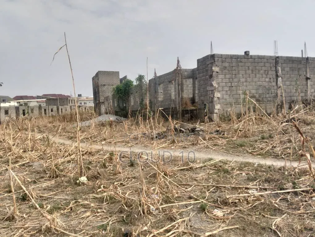 Land for Sale in Wuye
