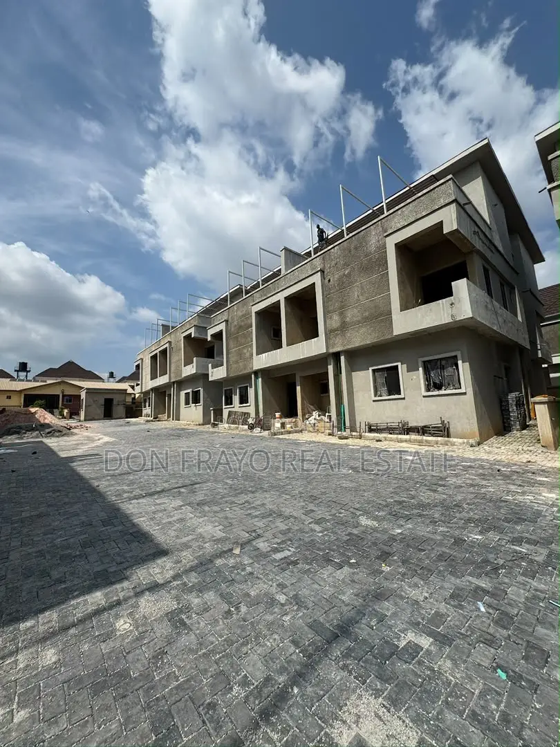 4bdrm Duplex in Carlton Estate, Akobo for sale in Akobo