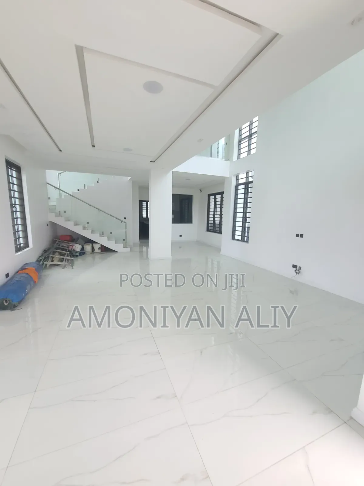 5bdrm Mansion in Megamond Estate, Ikota for sale in Ikota