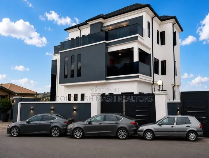 5bdrm Duplex in Adeoni Estate, for sale in Berger