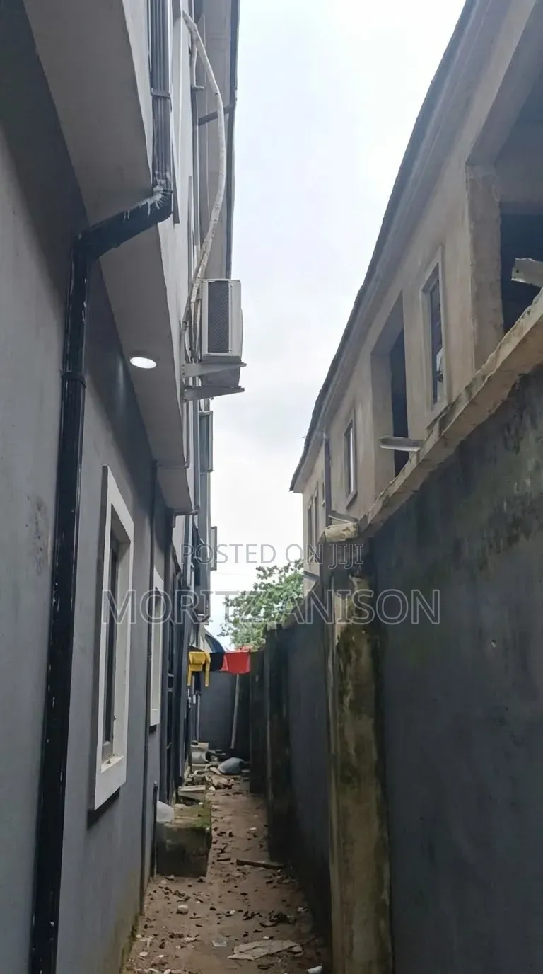 2bdrm Block of Flats in Umuchibo, Enugu for sale in Enugu