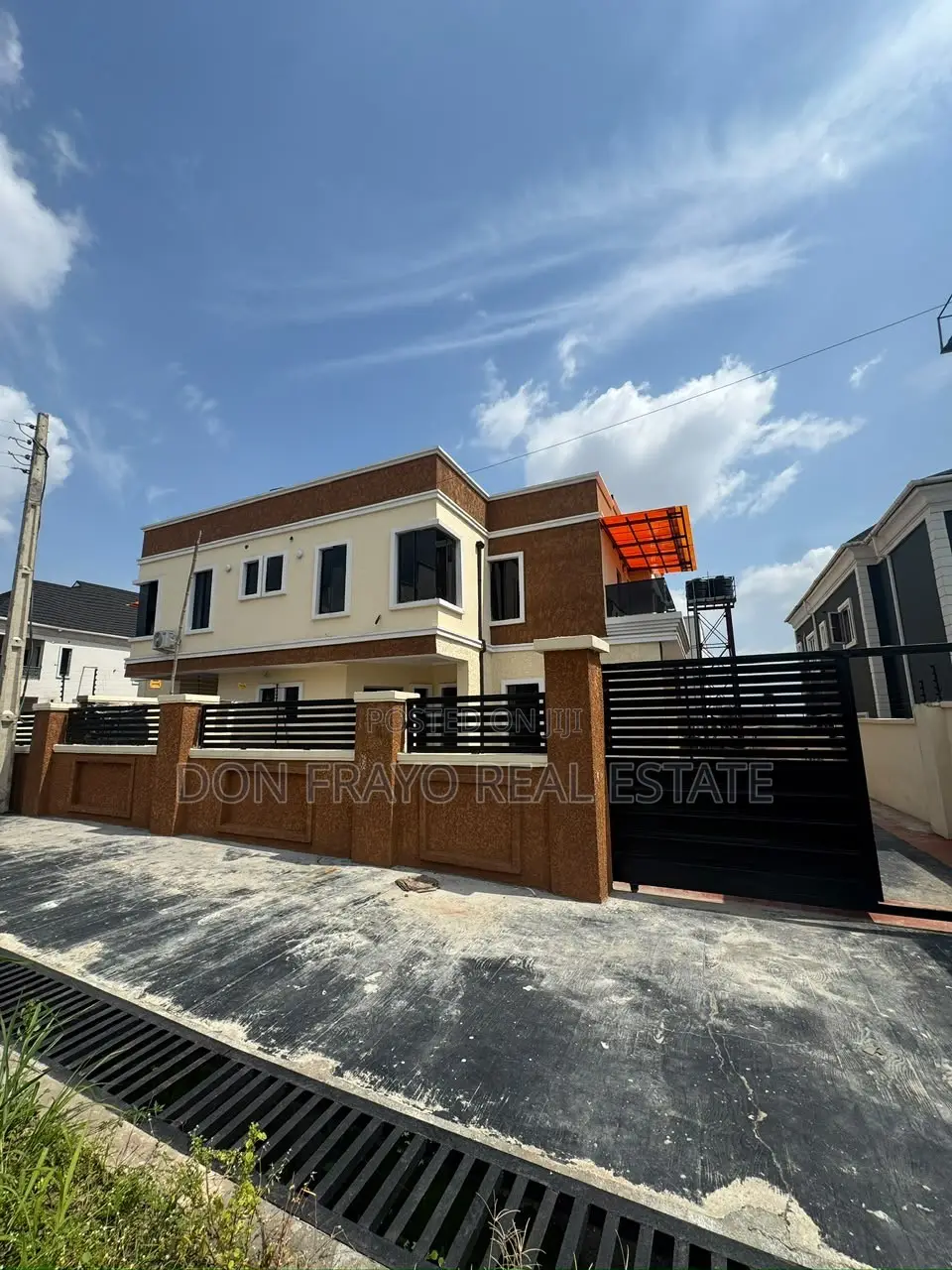 4bdrm Duplex in Carlton Gate Estate, Akobo for sale in Akobo