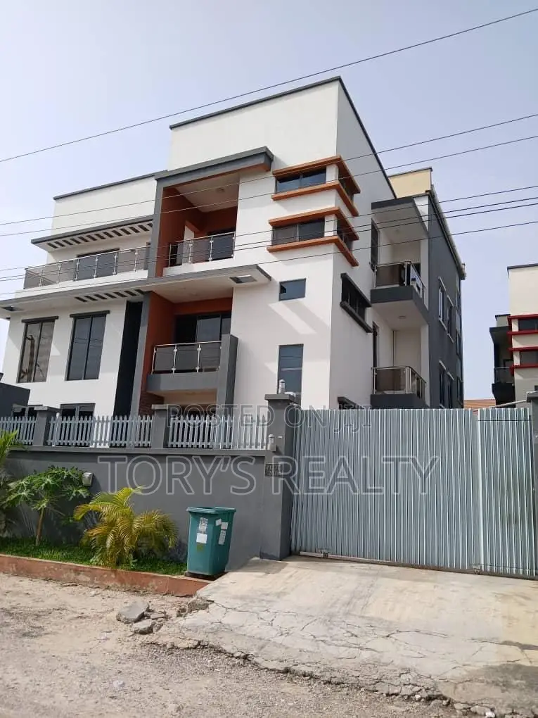 5bdrm Duplex in Victoria Island Extension for sale in Victoria Island Extension
