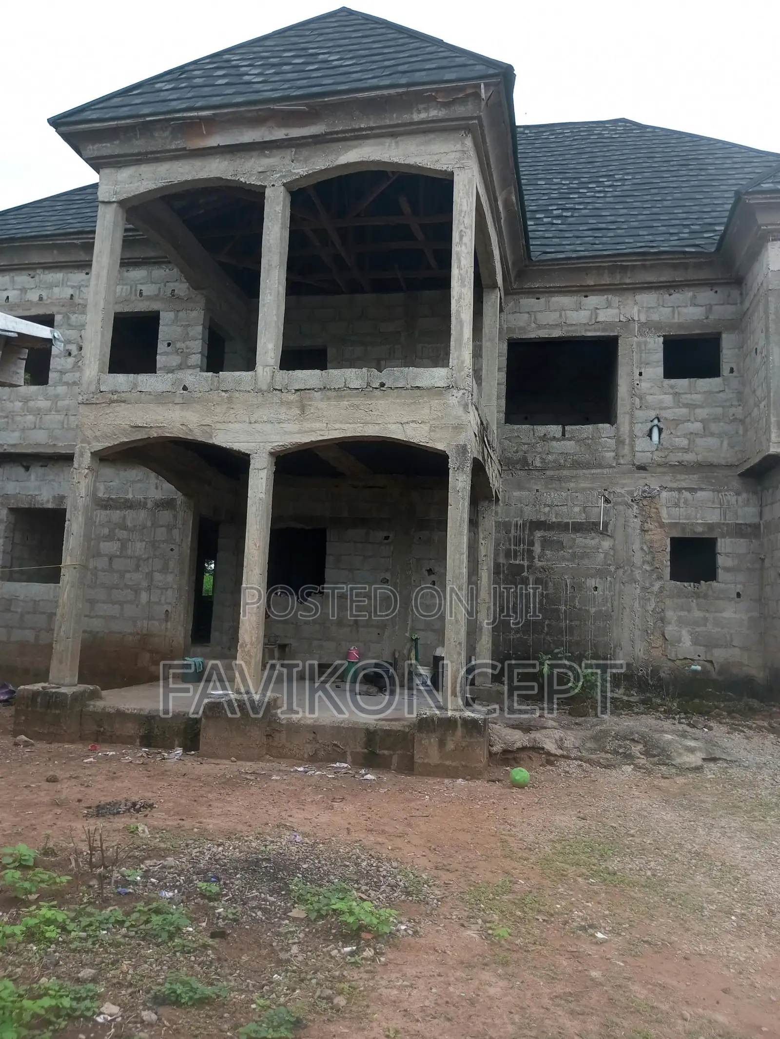 5bdrm Duplex in Hajj Camp, Giri for sale in Giri