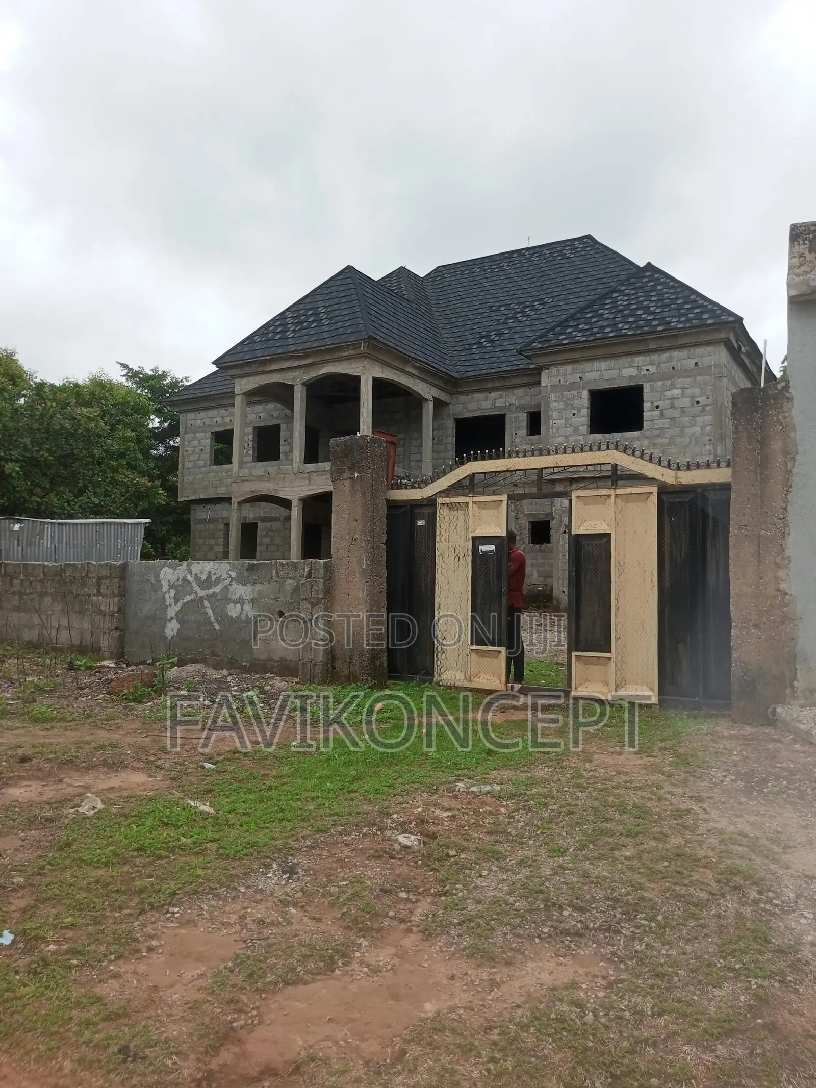 5bdrm Duplex in Hajj Camp, Giri for sale in Giri