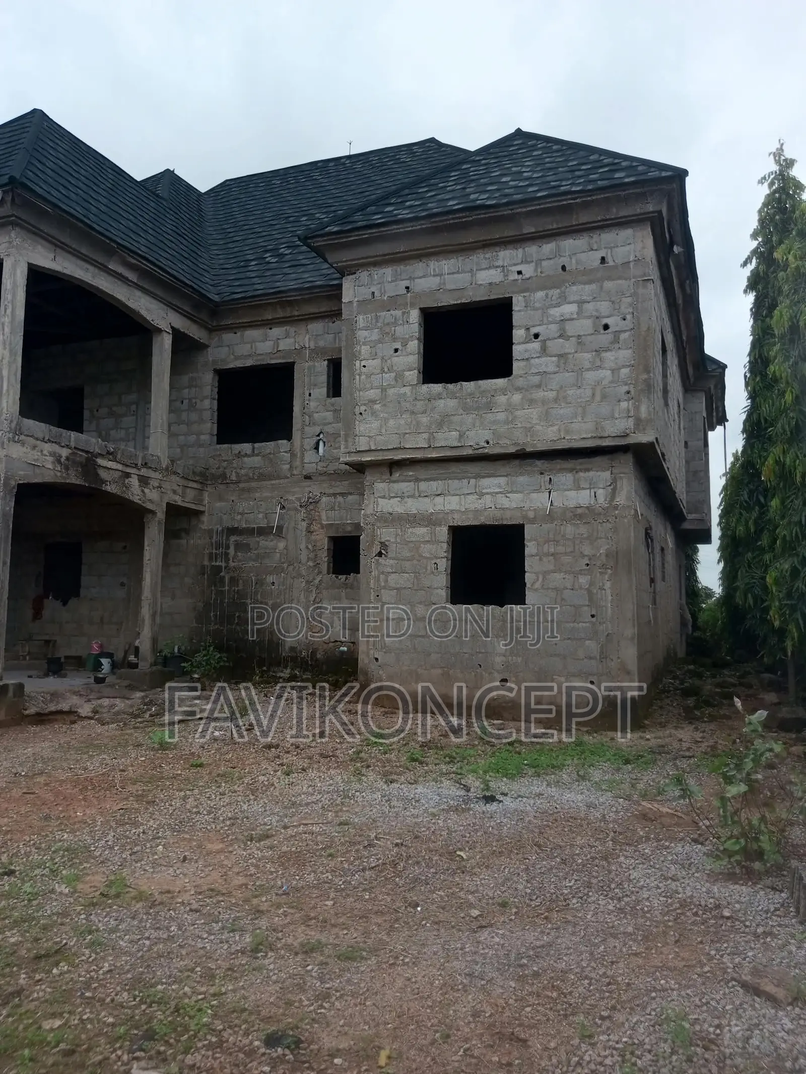 5bdrm Duplex in Hajj Camp, Giri for sale in Giri
