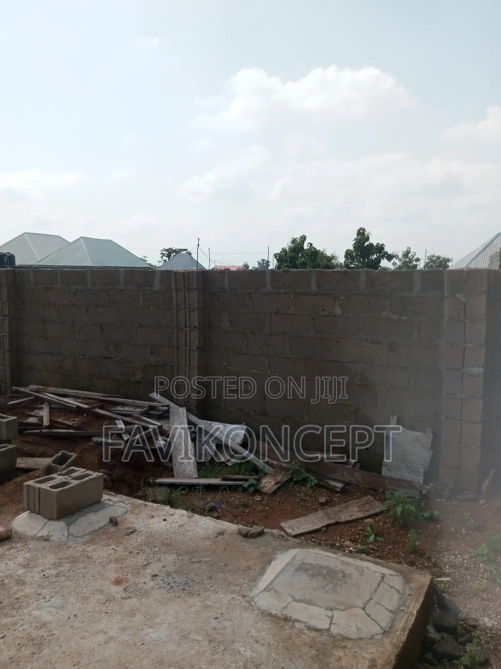5bdrm Duplex in Hajj Camp, Giri for sale in Giri