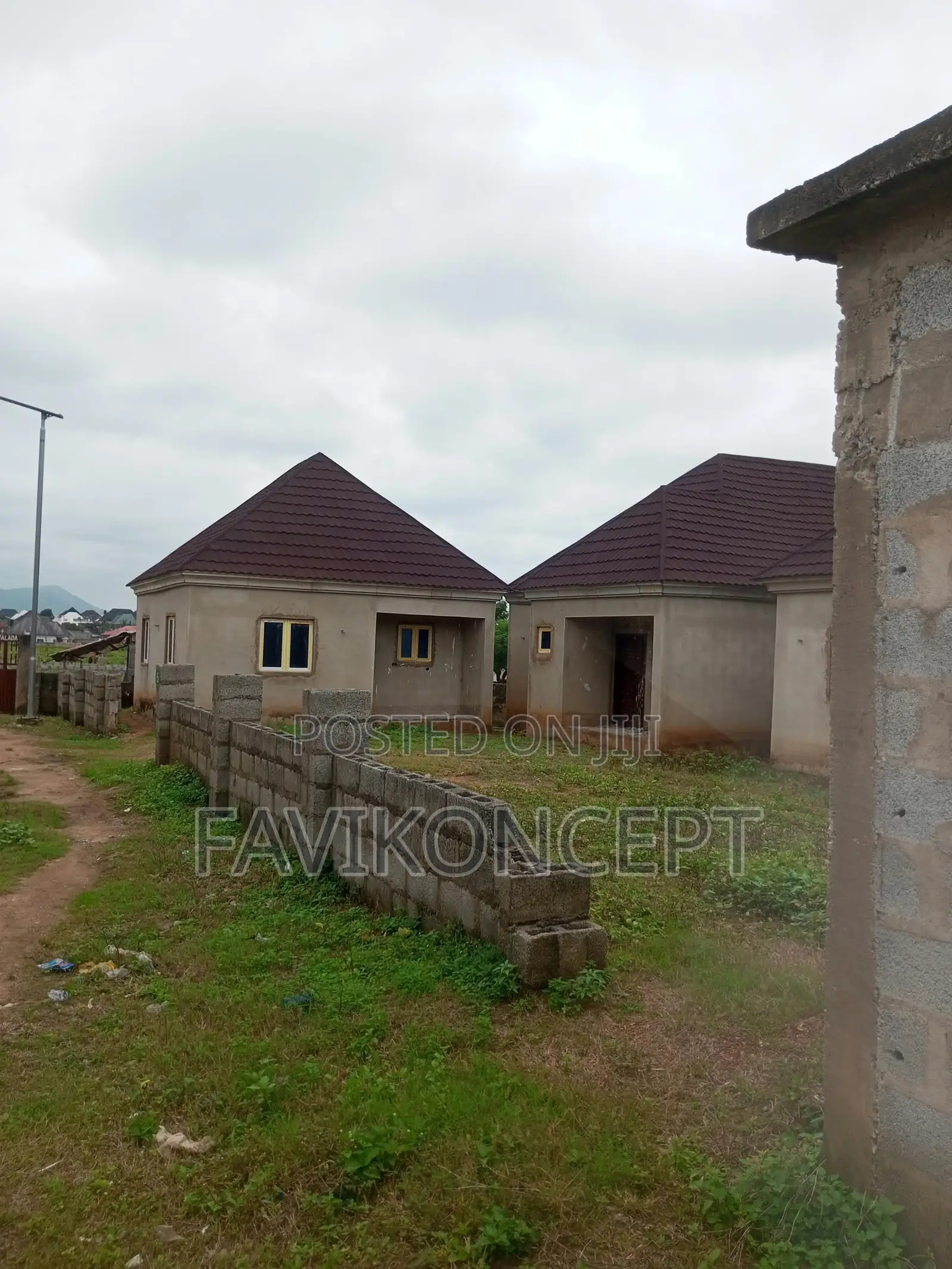 7bdrm Block of Flats in Giri for sale in Giri