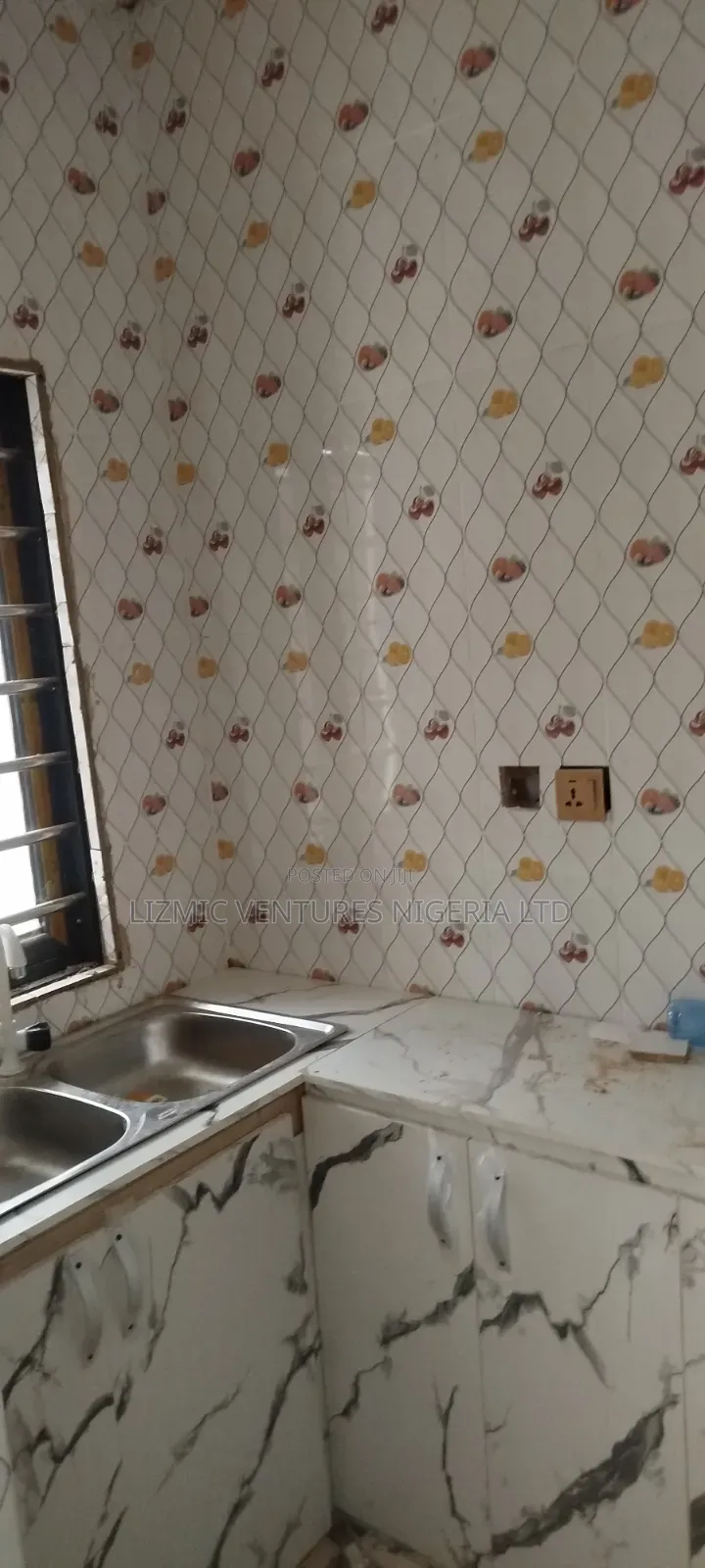 Furnished 2bdrm Apartment in Agric Road, Ikotun / Ikotun/Igando in Ikotun / Ikotun/Igando
