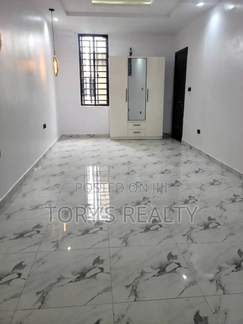 2bdrm Apartment in Ikate for rent in Ikate