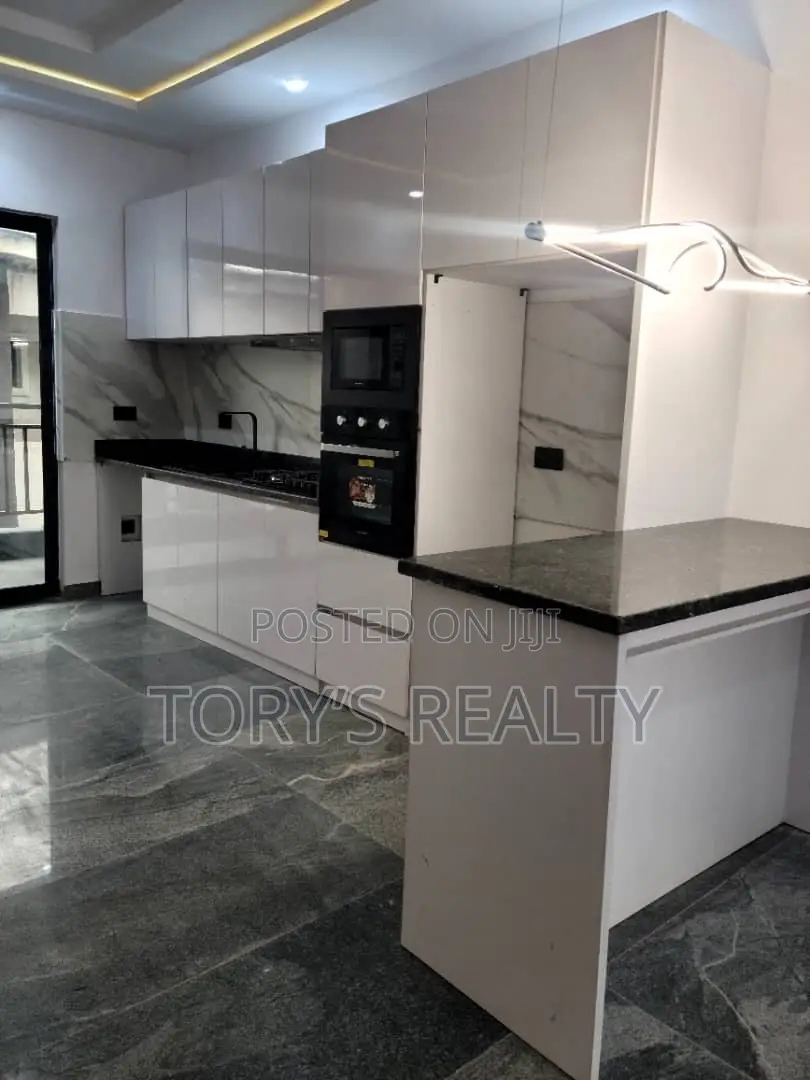 2bdrm Apartment in Ikate for rent in Ikate