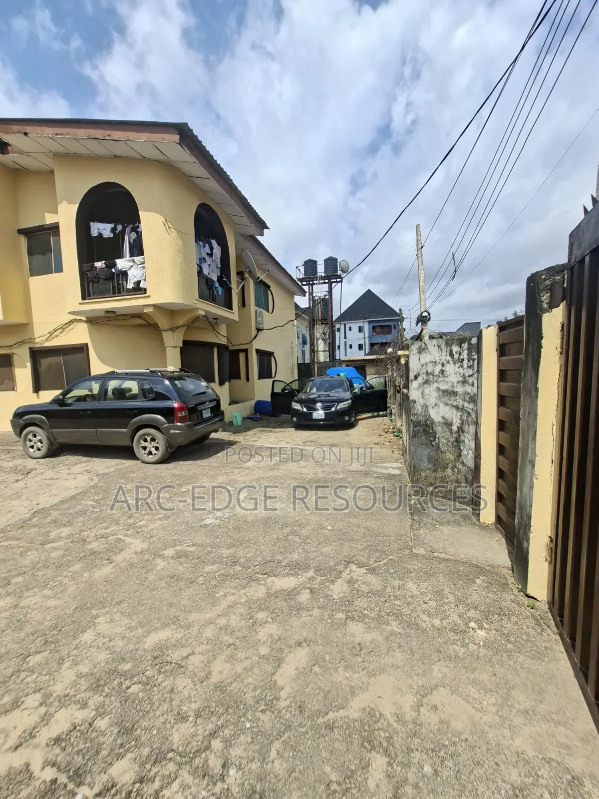 3bdrm Block of Flats in Ago Palace for sale in Ago Palace