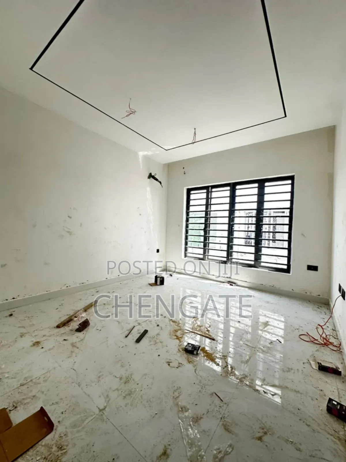 2bdrm Maisonette in Lekki Phase 1 for sale in Lekki Phase 1