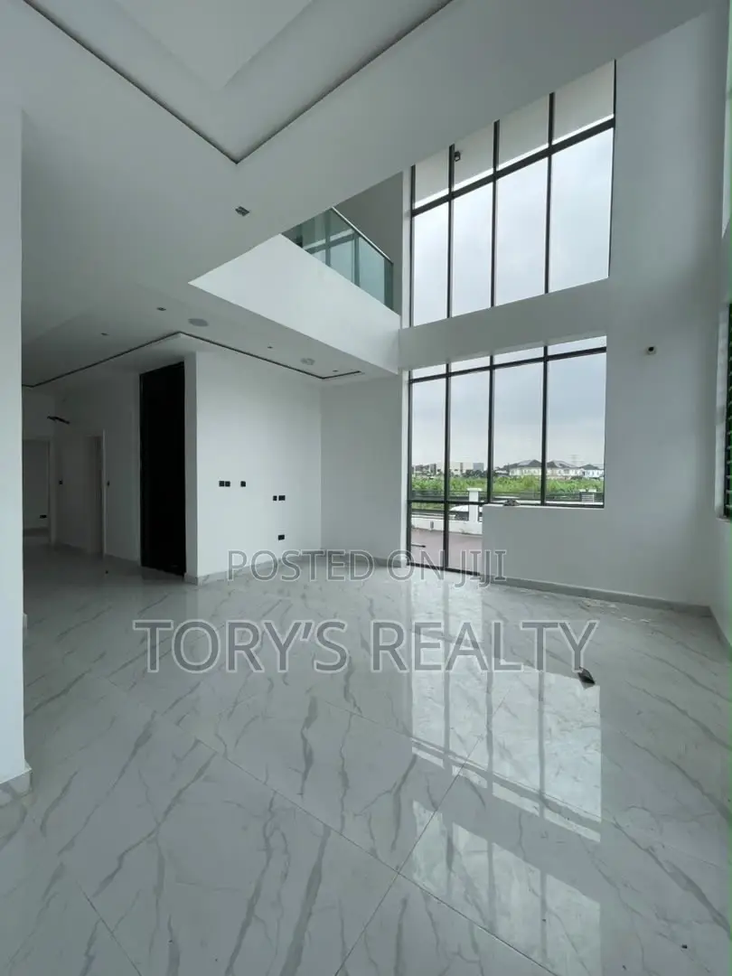 5bdrm Duplex in Ado / Ajah for sale in Ado / Ajah