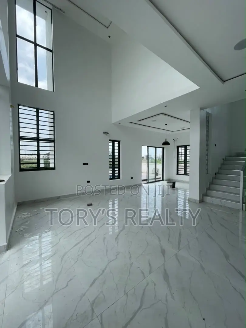 5bdrm Duplex in Ado / Ajah for sale in Ado / Ajah