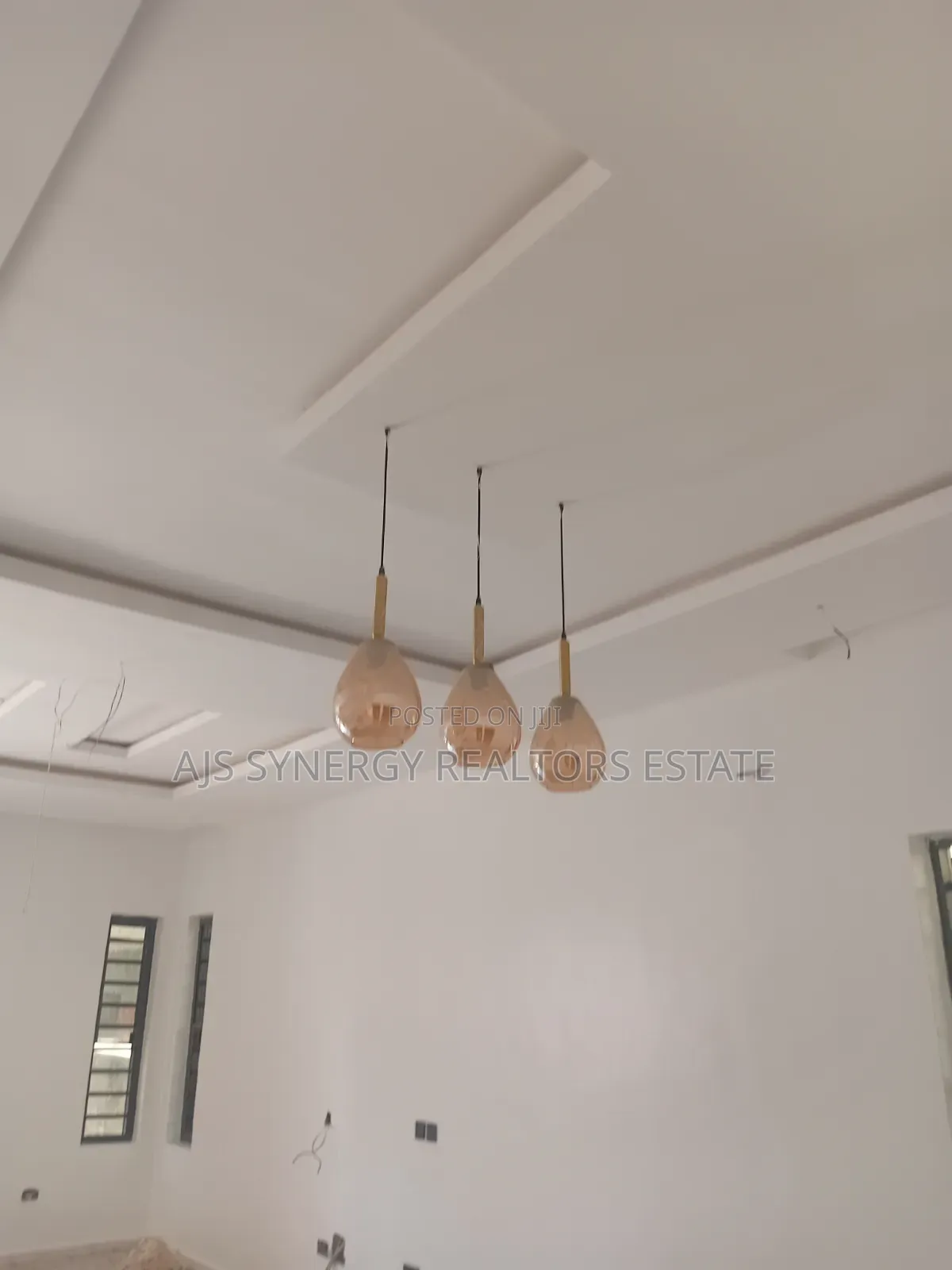 4bdrm Duplex in Lekki Expressway for sale in Lekki Expressway