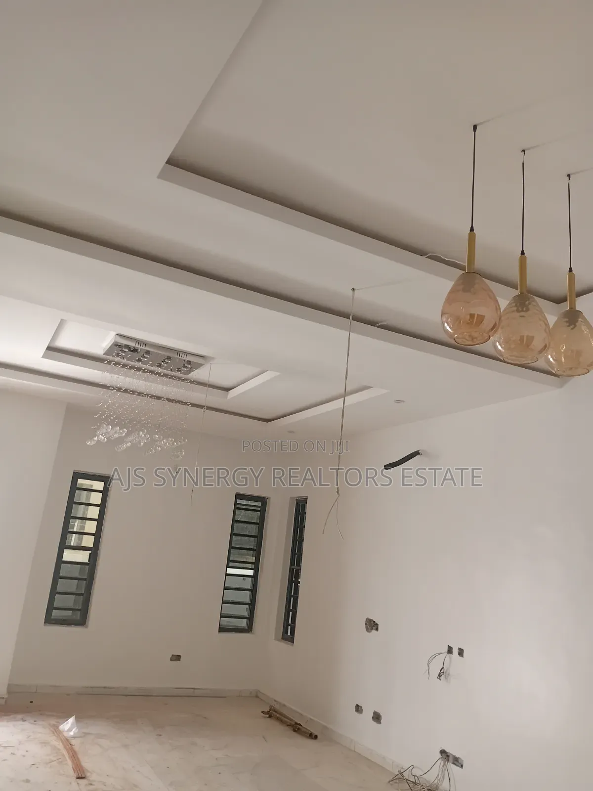 5bdrm Duplex in Lekki Expressway for sale in Lekki Expressway
