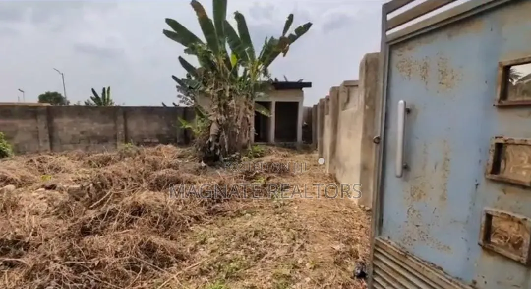 Land for Sale at Shelter Extension Behind Venus Hotel in Uyo