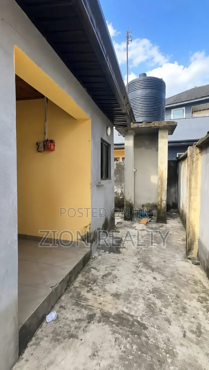 Mini Flat in Eputu, Awoyaya for rent in Awoyaya