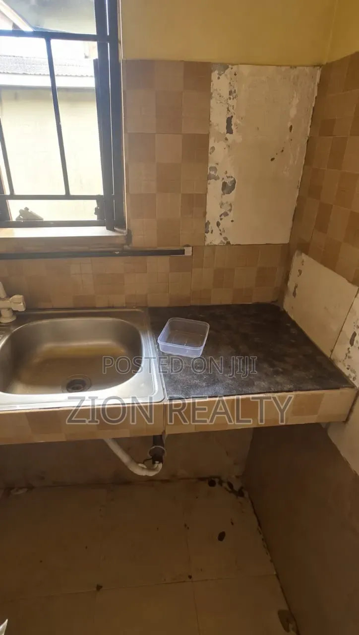 Mini Flat in Eputu, Awoyaya for rent in Awoyaya