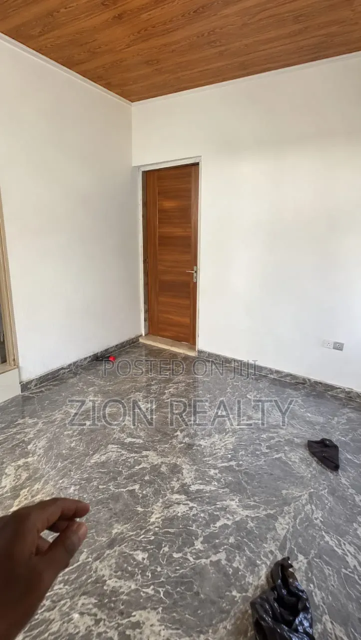 Mini Flat in Eputu, Awoyaya for rent in Awoyaya