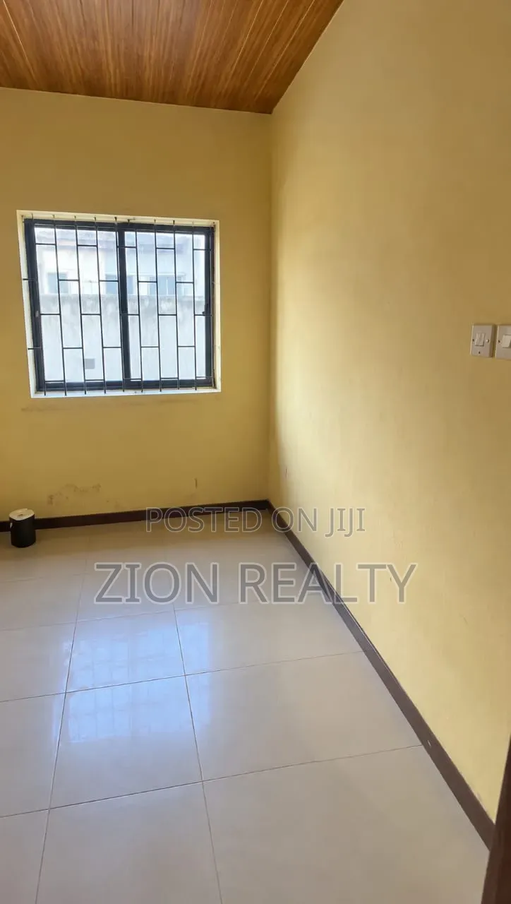 Mini Flat in Eputu, Awoyaya for rent in Awoyaya